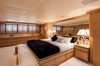 The full beam suite on the lower deck, one of two potential owner's suites