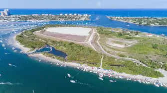 Peanut Island is the place to party
