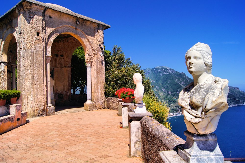 The cliff top terrace at Ravello's Villa Cimbrone