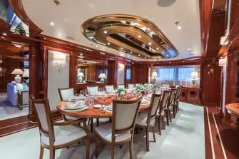 Formal main deck dining