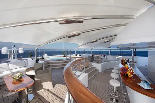 Owner's deck forward