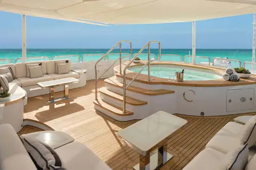 Sun deck jacuzzi