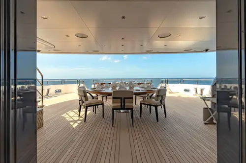 Main deck aft dining area